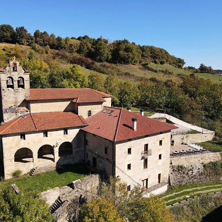 Palacio De Aralar Alta Familias Oskotz Buitenkant foto